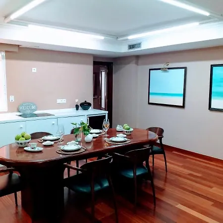 Collection - Bed & Breakfast, Center I Cocina & Amplia Terraza - Jardin B&B 알리칸테